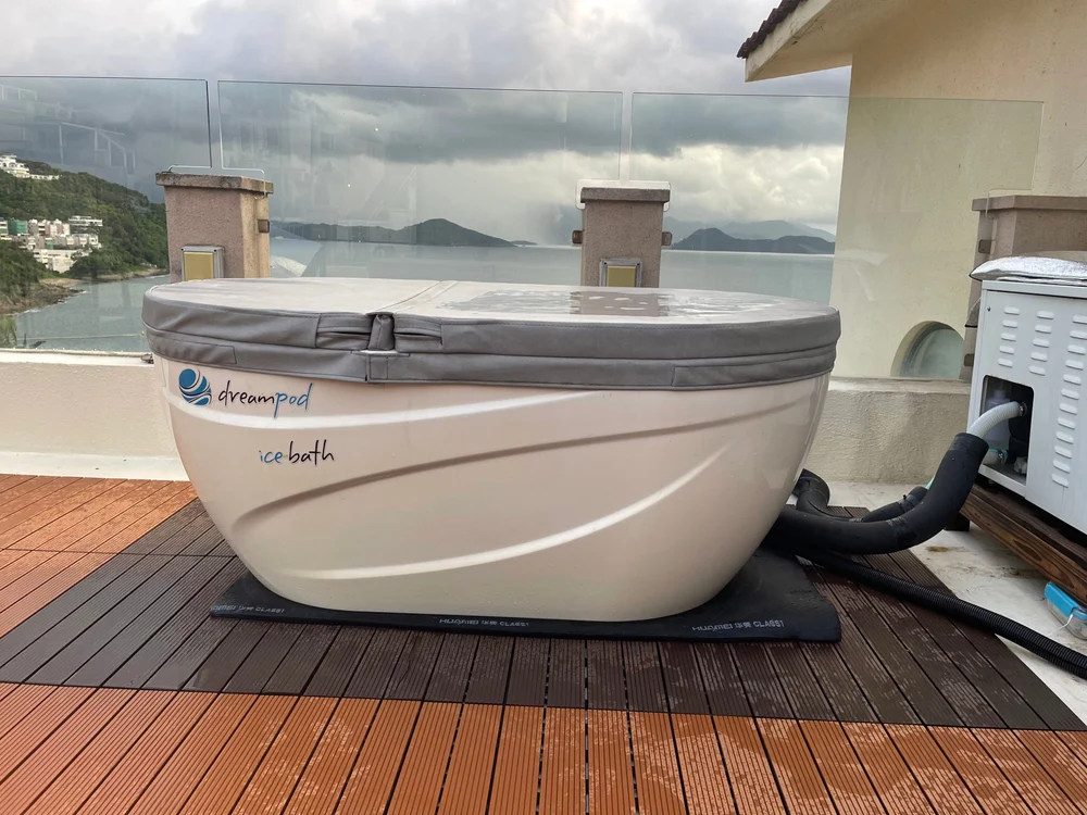 Dreampod Ice Bath with Chiller Dreampod Ice Bath with Chiller
