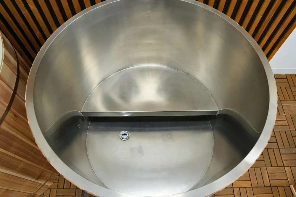 Dynamic Cold Therapy Stainless Steel Plunge Tub Dynamic Cold Therapy Stainless Steel Plunge Tub with Pacific Cedar